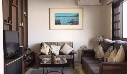 Casa com 3 dormitórios à venda, 167 m² por R$ 590.000,00 - Jardim Maria Augusta - Taubaté/SP