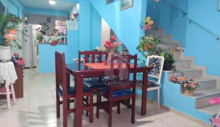 Casa com 3 dormitórios à venda, 109 m² por R$ 220.000,00 - Porto da Aldeia - São Pedro da Aldeia/RJ