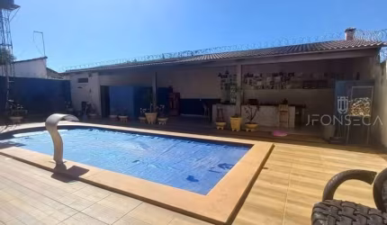 Chácara de Lazer com 1040m² - Recreio Pindorama - Goiania