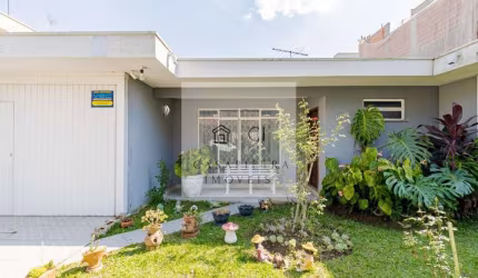 Casa térrea 5 quartos no Guabirotuba com jardim 225m2