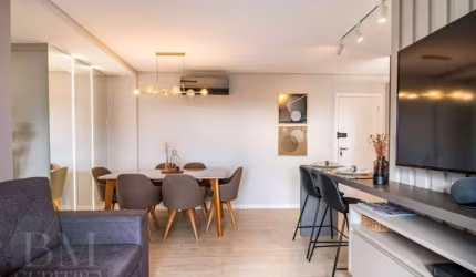 Apartamento semimobiliado com 2 dormitórios, sendo uma suíte à venda, por R$ 880.000 - Agua Verde - Curitiba/PR