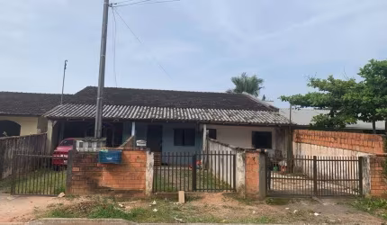 Terreno à venda na Rua João Albino Moreira, 116, Jardim Sofia, Joinville por R$ 290.000