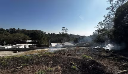 Terreno à venda na Rua São Vicente, Vila Santo Antônio, Cotia por R$ 750.000