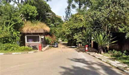 Terreno à venda na Rua São Vicente, Vila Santo Antônio, Cotia por R$ 720.000