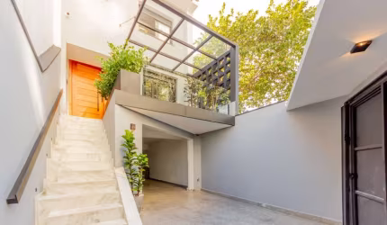 Casa tipo para venda com 2 quartos, sendo 2 suítes, 120m²