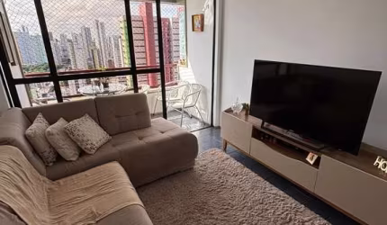 Apartamento Padrão com 2 dormitórios  e varanda no bairro da Madalena
