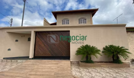 Casa 3 quartos no bairro Cachoeira