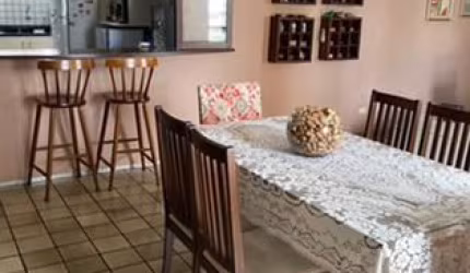 Excelente apartamento com 4 quartos nos Aflitos