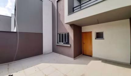 Sobrado à venda - Jardim das Oliveiras - 400.000,00