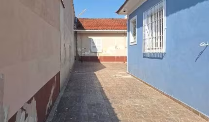 Casa de 4 Dormitórios para Alugar na Vila Yara, Osasco