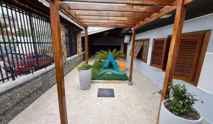 Casa com 3 dormitórios à venda, 209 m² por R$ 2.800.000,00 - Canto do Forte - Praia Grande/SP