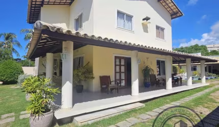 Casa para Venda em Lauro de Freitas, Buraquinho, 4 dormitórios, 2 suítes, 2 banheiros, 3 vagas
