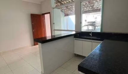 Casa Bairro Bom Pastor. Cód. K221. 3 qts/suíte, Lote 125 m². Área verde fundos Região de Ipatinga