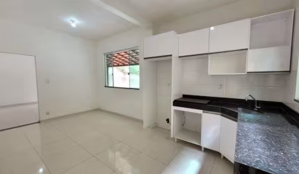 Casa Bairro Cidade Nova. Cód. K206. ACEITA TROCA APTO. 3 vgs garagem, quintal. Região de Ipatinga