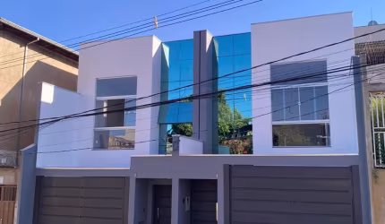 Casa Bairro Jardim Panorama. Cód. K225, pé direito duplo. 3 Quartos/suite, 3 vgs. Quintal. Área gourmet com armários planej.