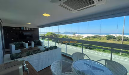 Apartamento com 4 dormitórios à venda, 180 m² por R$ 2.700.000,00 - Praia do Forte - Cabo Frio/RJ