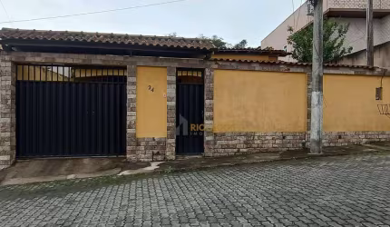 Casa com 3 dormitórios à venda, 163 m² por R$ 420.000,00 - Morro dos Milagres - São Pedro da Aldeia/RJ