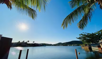 Casa com 2 dormitórios à venda, 97 m² por R$ 640.000,00 - Ogiva - Cabo Frio/RJ