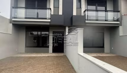 Casa com 3 quartos à venda no Harmonia, Canoas  por R$ 699.000