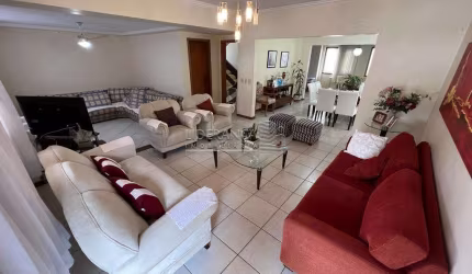 Casa com 4 quartos à venda na Rua Luiz Pasteur, --, Trindade, Florianópolis por R$ 1.800.000