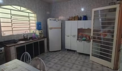 Casa com 4 quartos à venda na Rua Professor Dorival Dias de Carvalho, 114, Parque Três Meninos, Sorocaba por R$ 520.000