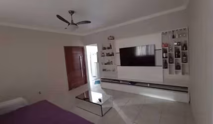 Casa em condomínio fechado com 3 quartos à venda na Rua Thereza Biondi Pereira, 125, Parque Jambeiro, Campinas por R$ 659.574
