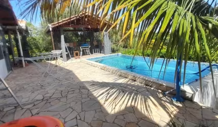 Casa em condomínio fechado com 3 quartos à venda na Dr. Celso Charuri, 165, Condomínio Residencial Haras Pavão, Araçoiaba da Serra por R$ 650.000