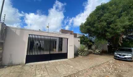 Casa com 3 dormitórios à venda, 250 m² por R$ 780.000,00 - São José dos Náufragos - Aracaju/SE