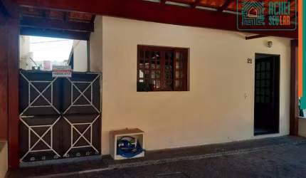 Sobrado a venda na Granja Viana, SP, com 80m² de área construída, sala, 2 dormitórios, garagem 3 autos