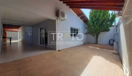 Casa com 3 quartos à venda na Rua Doutor Walter Pereira de Queiroz, 759, Jardim Eulina, Campinas, 145 m2 por R$ 635.000