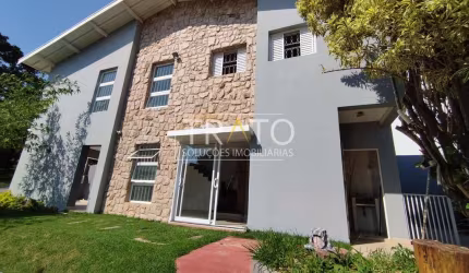 Casa com 3 quartos à venda na Rua Mariano Piato, 27, Vila Genoveva, Valinhos, 205 m2 por R$ 900.000