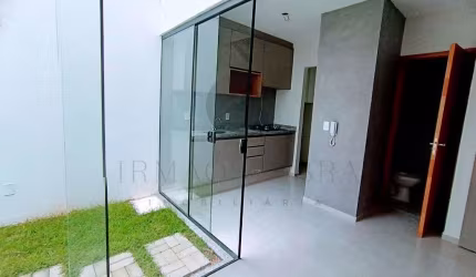 Casa em condomínio fechado com 2 quartos à venda na Rua Afrânio Junqueira, 443, Jardim Belvedere, Poços de Caldas por R$ 318.000