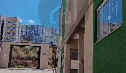 Casa com 2 quartos à venda na Rua Rogério Rocha de Oliveira, 303, Residencial Summer Ville, Poços de Caldas por R$ 380.000