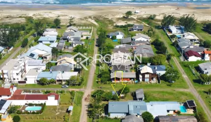 Casa São Jorge em Arroio do Sal/RS Cód 736