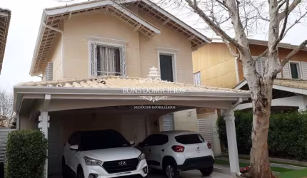 Casa com 3 Quartos e 3 banheiros à Venda, 204 m² por R$ 1.590.000