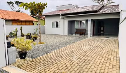 Casa para Venda em São Francisco do Sul, Ervino, 2 dormitórios, 2 banheiros, 3 vagas