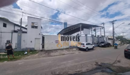 Galpão para alugar, 1307 m² por R$ 25.128,75/mês - Paupina - Fortaleza/CE
