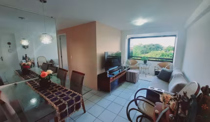 Apartamento à venda com 3 quartos sendo 1 suíte, no melhor trecho de Água Fria.