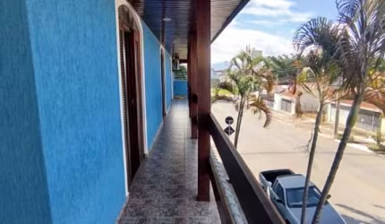 Sobrado à Venda em Esplanada Independência, Taubaté - SP