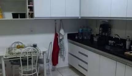Casa com 4 dormitórios à venda por R$ 630.000 - Parque Paduan - Taubaté/SP