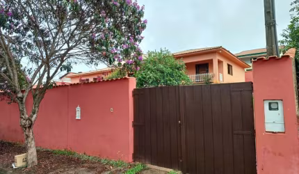 Casa para Venda em Boituva, Centro, 3 dormitórios, 3 suítes, 2 banheiros, 2 vagas