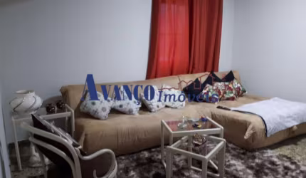 Amplo apartamento, com 198 mts e repleto de armários
