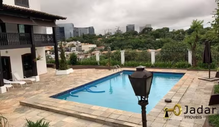 BELÍSSIMA PROPRIEDADE NO MORUMBI.