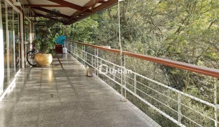 Casa com 3 quartos à venda, 380 m² por R$ 2.700.000 - Granja Viana - Carapicuíba/SP