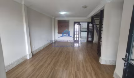 Village para Venda em Salvador, Armação, 4 dormitórios, 1 suíte, 4 banheiros, 1 vaga