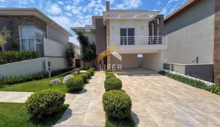 Casa em condomínio fechado com 3 quartos à venda na Estrada Municipal do Roncáglia, 1090, Roncáglia, Valinhos, 243 m2 por R$ 1.800.000
