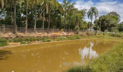 Fazenda à venda na rua 4, 001, Centro, Capivari, 1500 m2 por R$ 980.000
