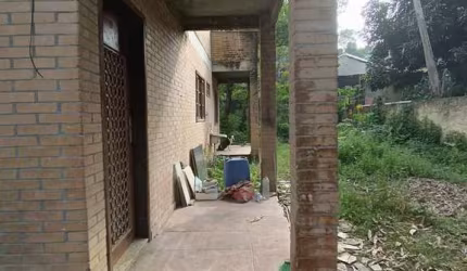 ALUGO CASA EM ENGENHO DO MATO