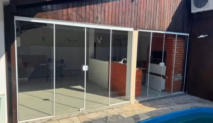 Casa com 3 quartos à venda na dos Ingás, 85, Madri, Palhoça, 95 m2 por R$ 580.000