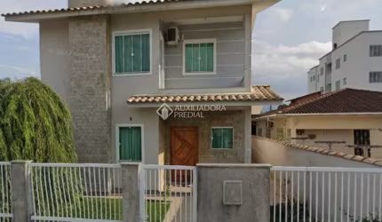 Casa com 4 quartos à venda na Doutor Pedrinho, 136, Bela Vista, Palhoça, 182 m2 por R$ 1.600.000